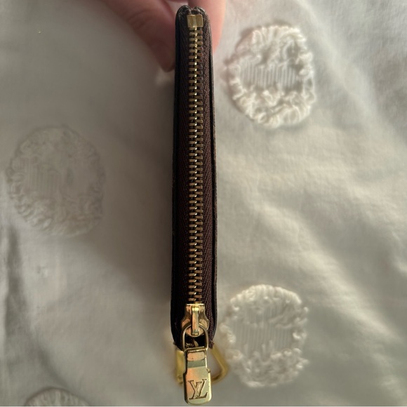 Louis Vuitton Key Pouch - Picture 7 of 13
